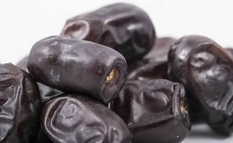 تصویر 4 از خرما مضافتی اصل و شرایط ثبت سفارش حرفه ای